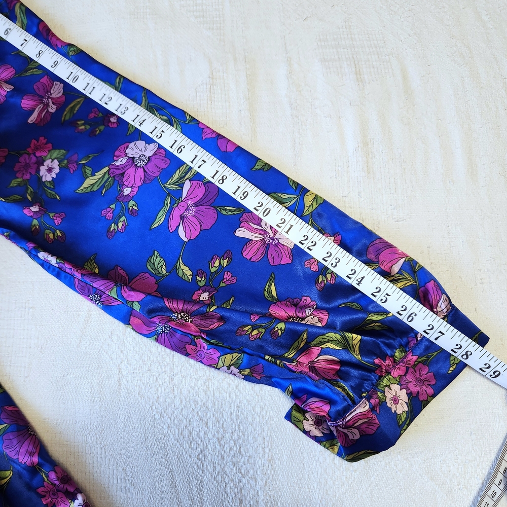 Vibrant Floral Long Sleeve Dress With A Tie - Blue and Pink 🌺 - Picture 6 of 8